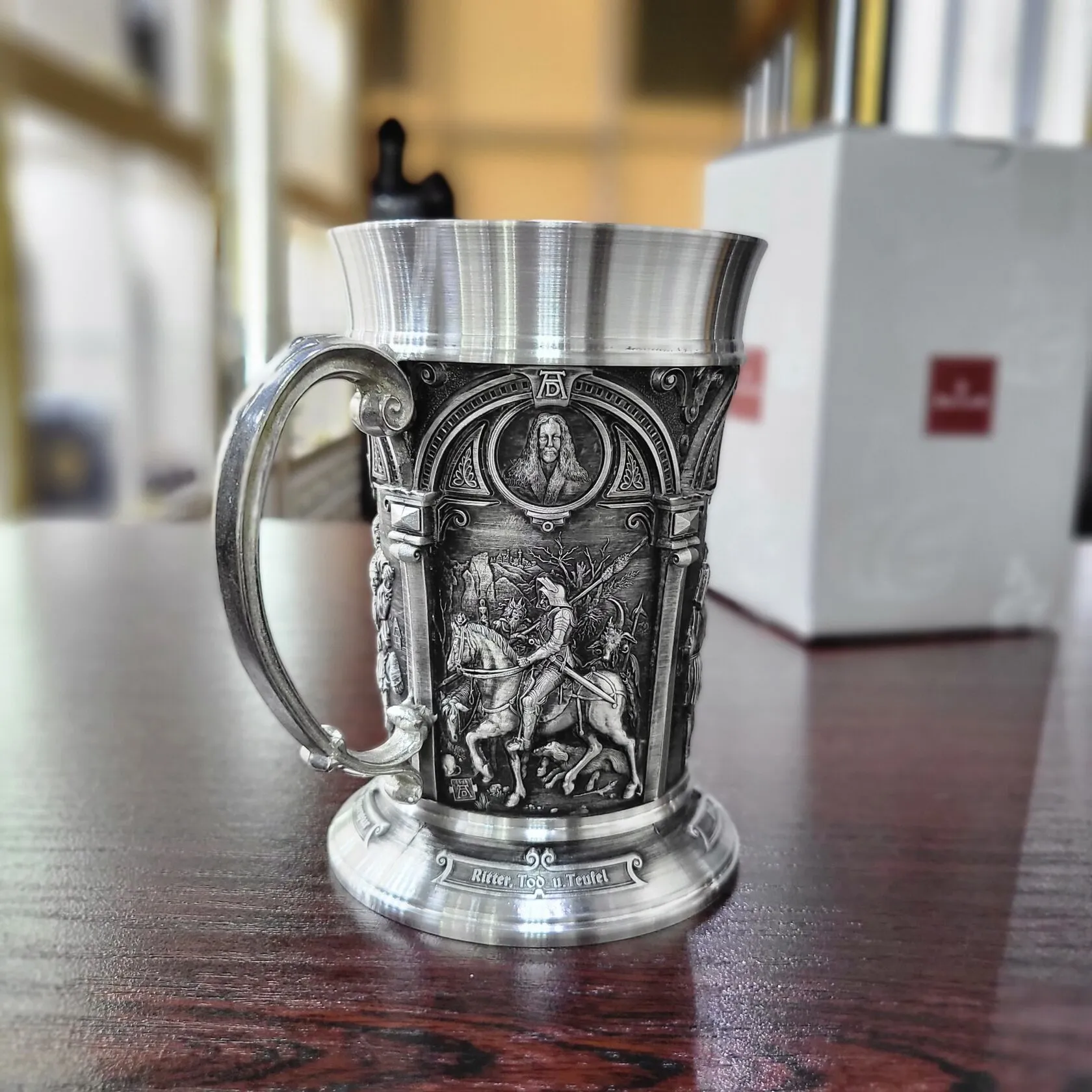 Бокал с ручкой "Durer"